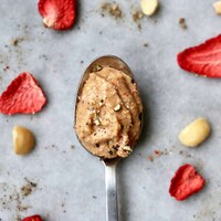 Uniquely Flavored Nut Butters Image 3
