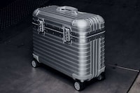 Grooved Aluminum Luggages