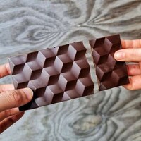 Cocoa-Free Chocolate Bars