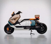 Lifestyle-Conscious Electric Scooters Image 3