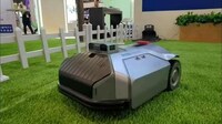AI-Powered Robot Lawnmowers Image 3