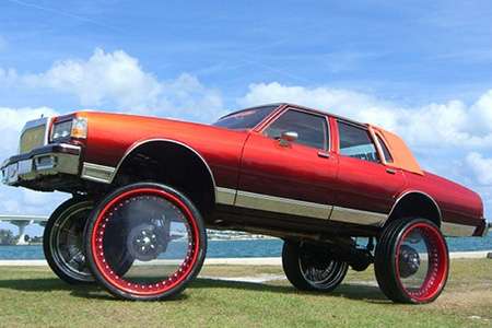 $30,000 Clear 30 Inch Wheels