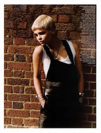 Glam-Punk Photo Shoots Image 4