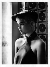 Glam-Punk Photo Shoots Image 6