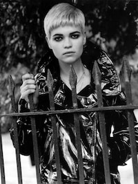 Glam-Punk Photo Shoots Image 7