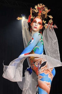 Unisex Body Painting Image 2
