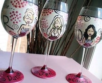 Personalized Wine Glasses Image 7