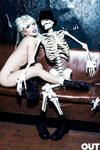 Racy Horror Shoots Image 4