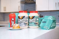 Cinnamon Bun Protein Powders Image 1