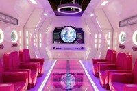 Life-Sized Doll Dreamhouses Image 3