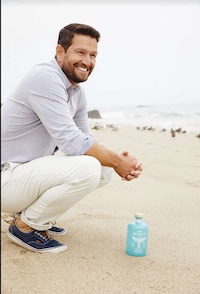 Eco-Conscious Gin Brands Image 6