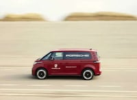 Retro-Style Electric Vans Image 1
