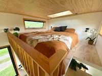 Dual-Staircase Tiny Houses Image 6