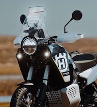 Adventurous Comfort-Focused Motorcycles Image 4