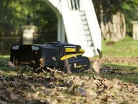 Automated Robotic Leaf Blowers Image 2