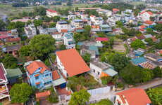 Oversized Roof Vietnamese Homes