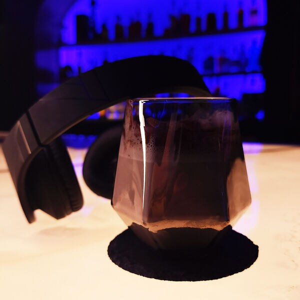 Multi-Sensory Cocktails