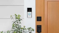 High-Resolution Battery Doorbells Image 1