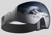 AR-Enabled Ski Goggles Image 6
