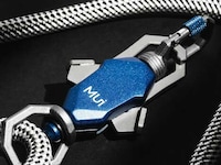 Ultra-Secure Dog Leashes Image 3