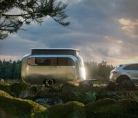 Luxe Garage-Friendly Trailers Image 3