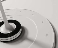Elegant Aromatic Alarm Clocks Image 7