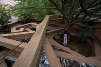Snake-Resembling Sculptural Homes