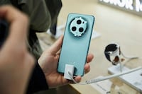 Triple Camera-Packing Smartphones