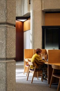 Modernist Library Interiors Image 3