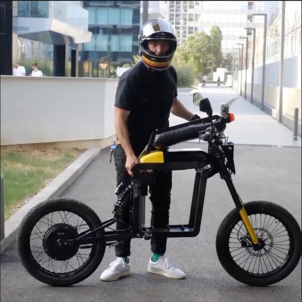 petre georgescu's electric moped travels 200 km on a single charge