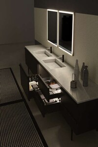 Customizable Luxury Vanities Image 2