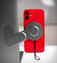 Magnetic Productivity Smartphone Mounts Image 6