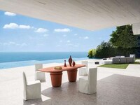 Clay-Covered Outdoor Furniture Image 4