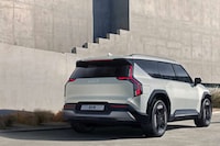 Retro-Futuristic Electric SUVs Image 3
