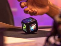Dice-Shaped Gaming Consoles Image 1