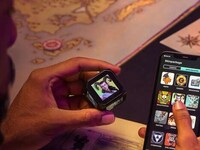 Dice-Shaped Gaming Consoles Image 2