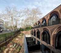 Conservation Area Monumental Townhomes Image 2
