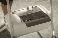 Pet-Carrying Walking Aids Image 2