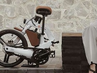 Folding Off-Grid Electric Bikes Image 2