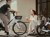 Folding Off-Grid Electric Bikes Image 3
