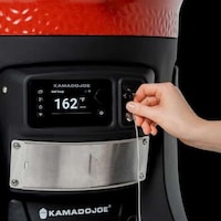 Connected Kamado-Style Grills Image 4
