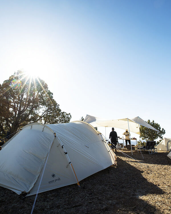 Sleek Utilitarian Tents : Snow Peak's Ivory Tent & Tarp Sleek Utilitarian Tents : Snow Peak's Ivory Tent & Tarp