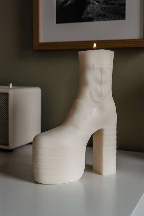 Celebrity-Based Candle Collectibles
