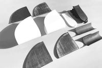 Taco-Shaped Translation Devices Image 5