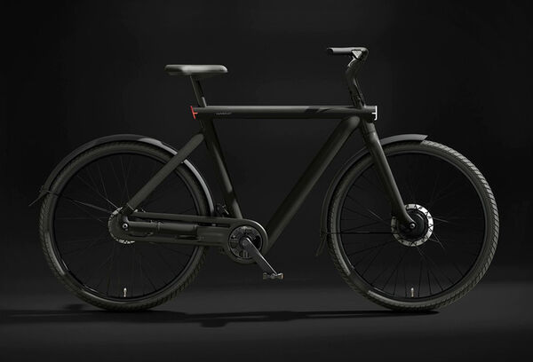 Darkly Demure Urbanite eBikes