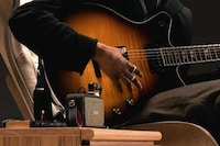Palm-Sized Portable Amps Image 4