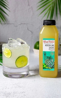 Premium Cold-Pressed Juice Mixers Image 2