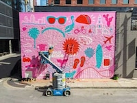Augmented Reality Travel Murals Image 2
