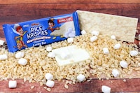 Marshmallow-Flavored Candy Bars Image 1