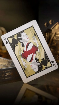 Film Awards-Inspired Playing Cards Image 6
